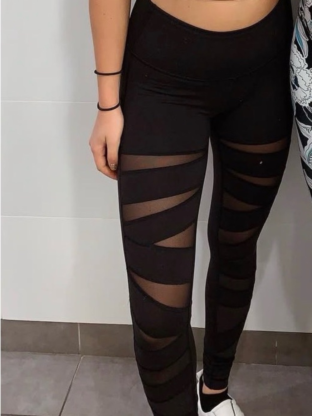 Lululemon Black High-Waisted Mesh Leggings